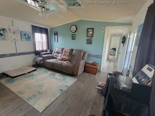 2600 Dry Ridge Road Milton, WV 25541 - Photo 7 of 20 Gallery Image 7