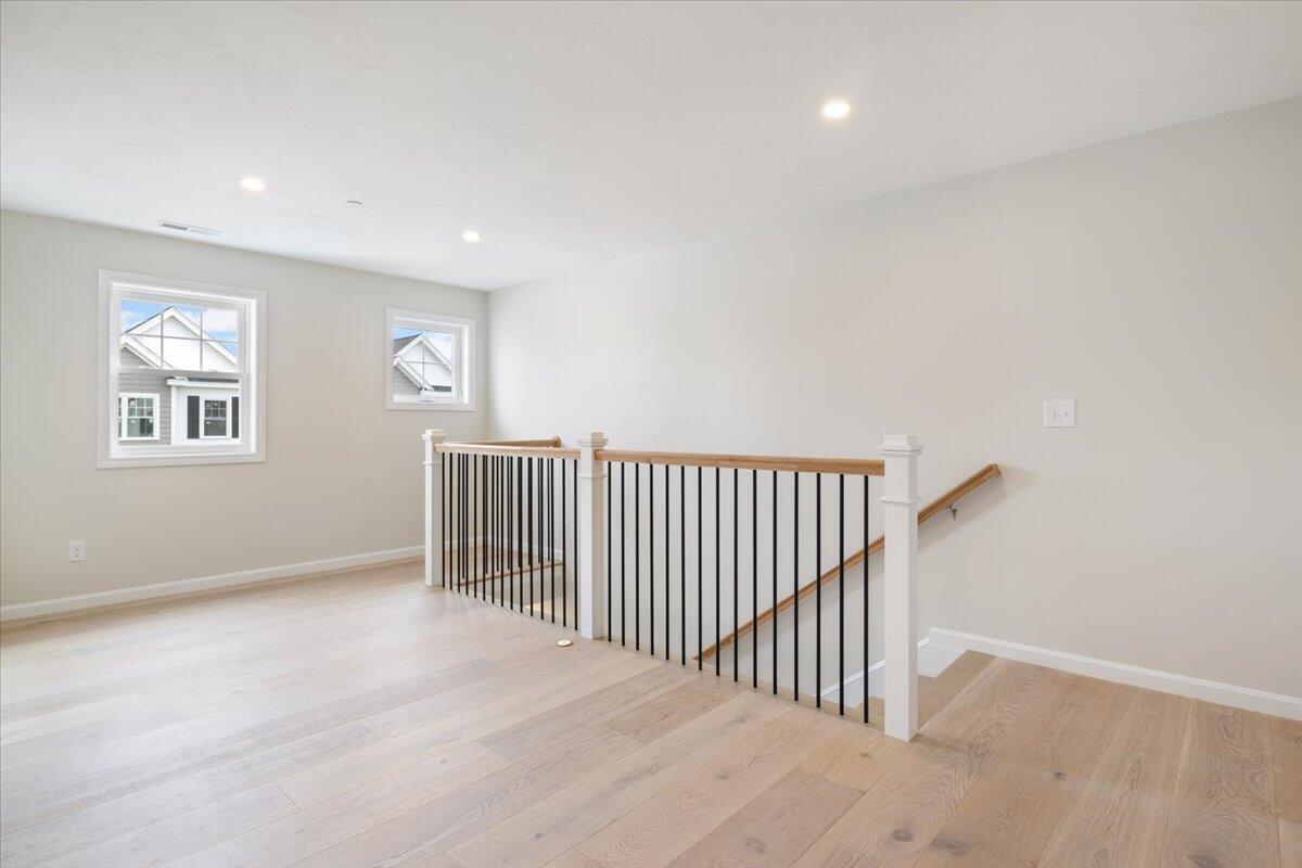 26-3 Regency Circle, Unit 3 Kittery, ME 03904 - Photo 8 of 32