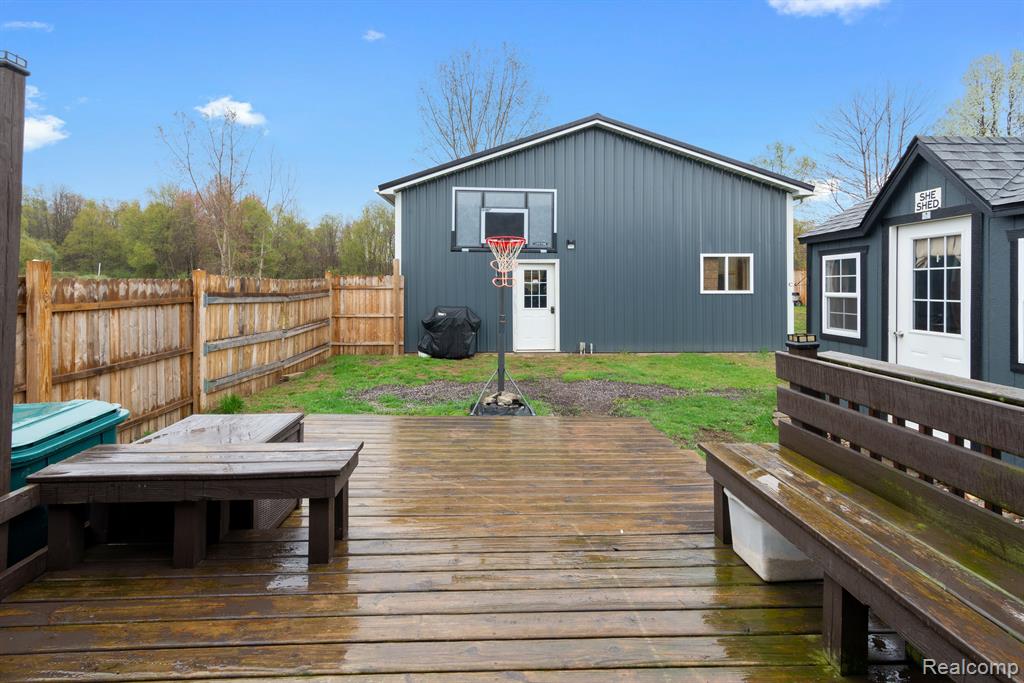 5606 Klam Road Columbiaville, MI 48421 - Photo 23 of 30