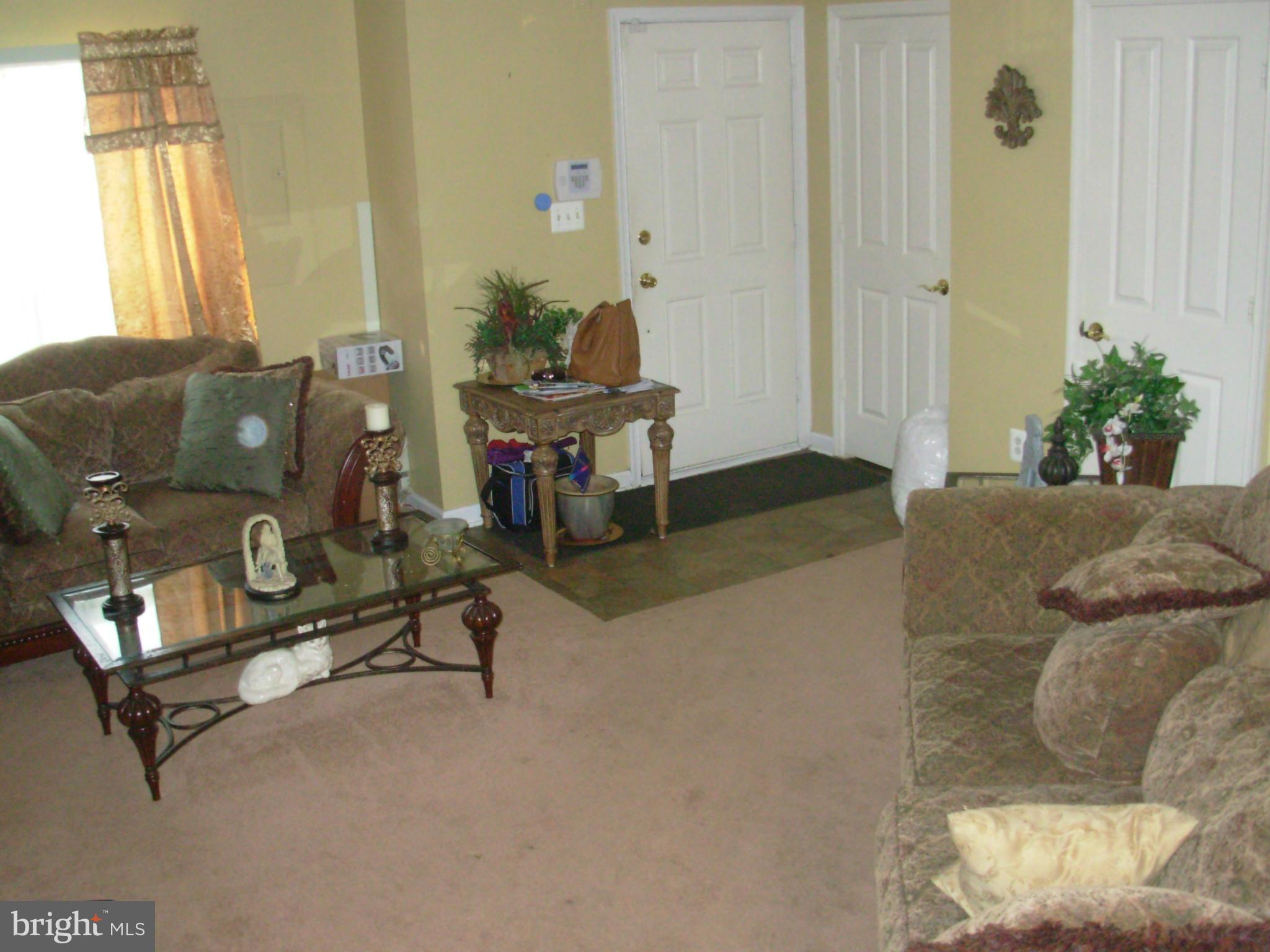 1816 Triple Feather Road, Unit 84 Severn, MD 21144 - Photo 2 of 19 Living Room
