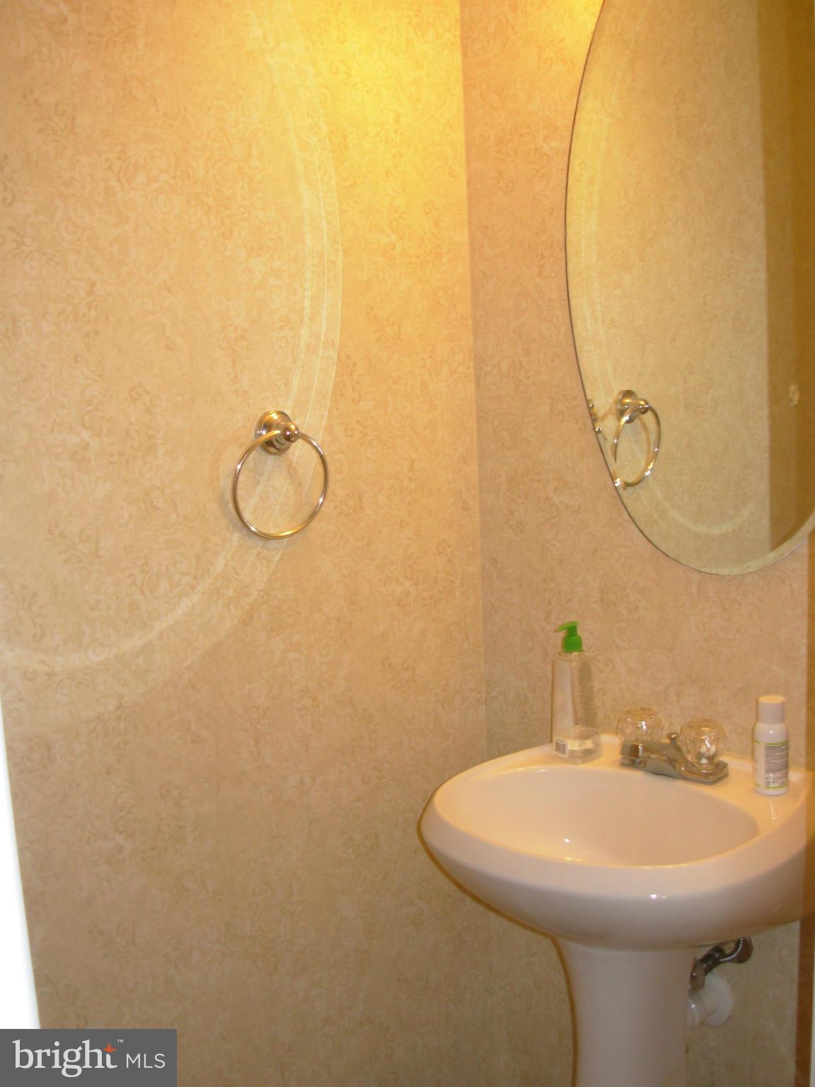 1816 Triple Feather Road, Unit 84 Severn, MD 21144 - Photo 5 of 19 Half Bath