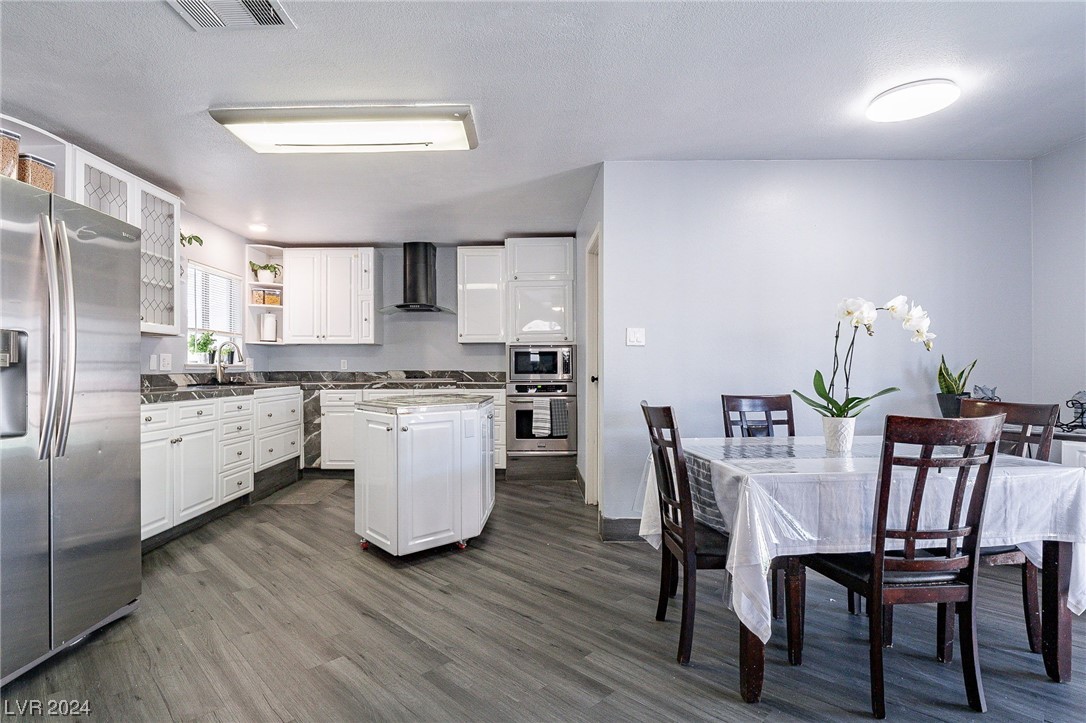 408 Altamira Road Las Vegas, NV 89145 - Photo 10 of 29 Gallery Image 10
