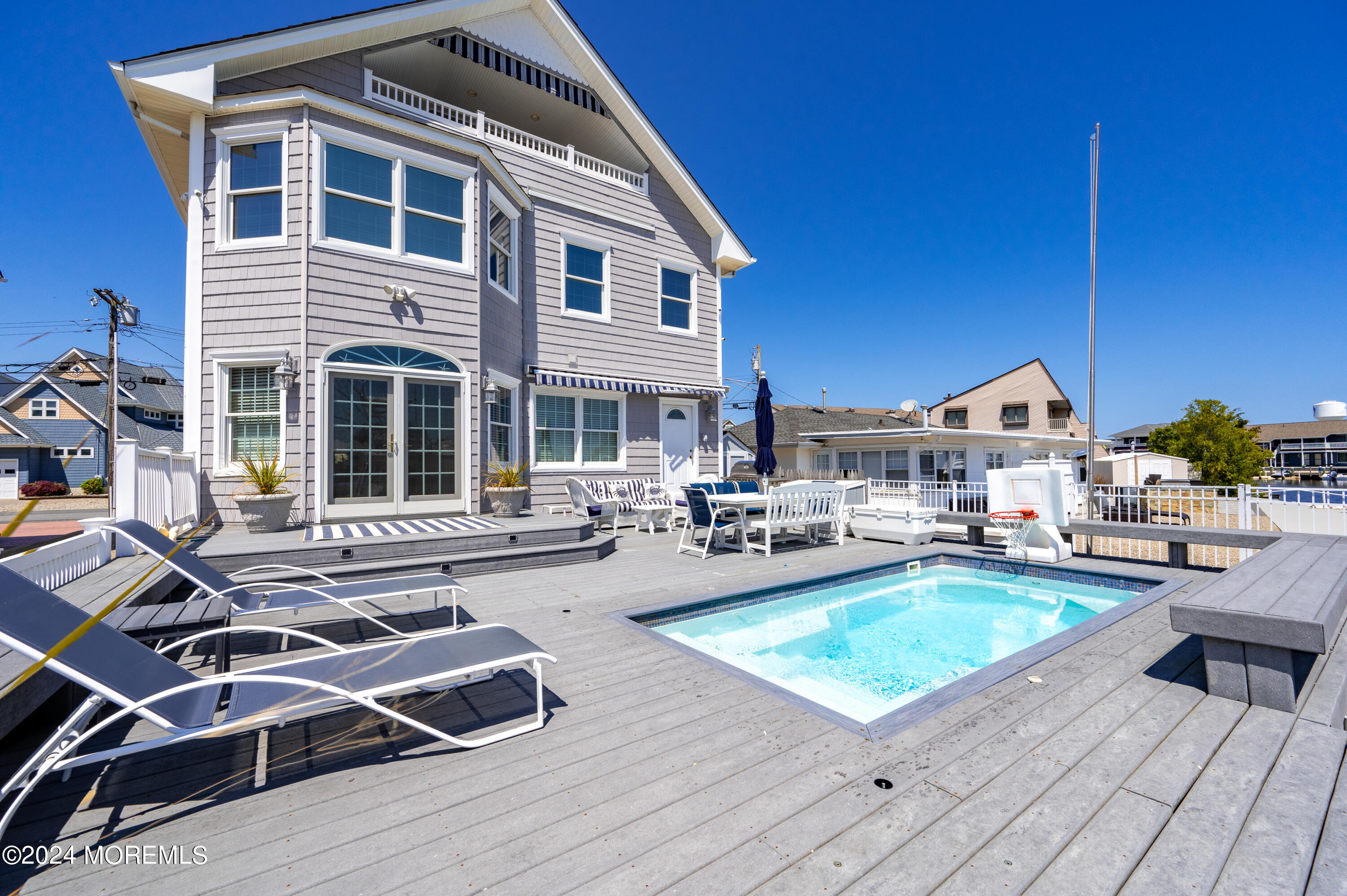 1 6th Terrace Seaside Heights, NJ 08751 - Photo 2 of 76 Back 4