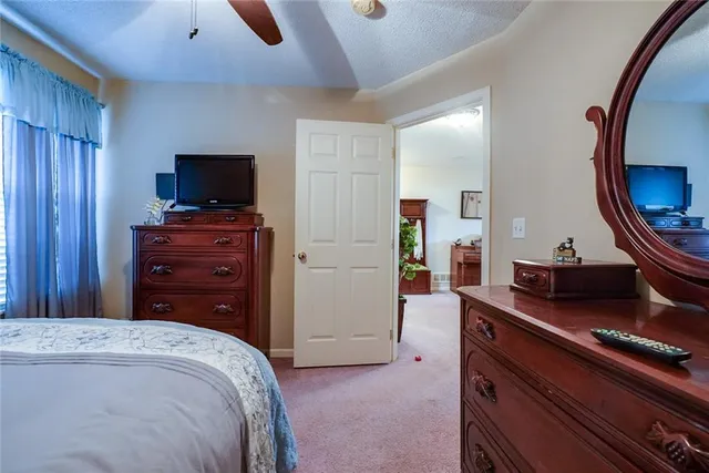 $280,000 | 1103 Carlisle Drive, Raymore, MO 64083