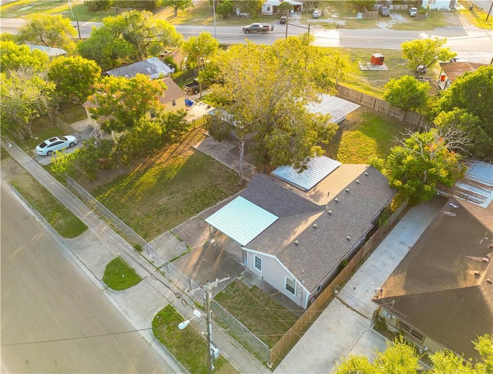 715 Bosquez Street Robstown, TX 78380 - Photo 18 of 18 a view of an outdoor space and swimming pool
