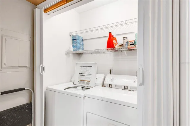 $169,000 | 5003 Village Gardens Drive, Unit 39, Sarasota, FL 34234