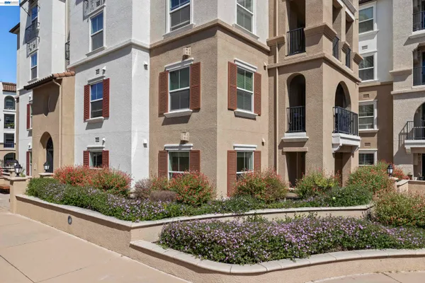 $775,000 | 3290 Maguire Way, Unit 101, Dublin, CA 94568