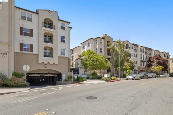 $775,000 | 3290 Maguire Way, Unit 101, Dublin, CA 94568
