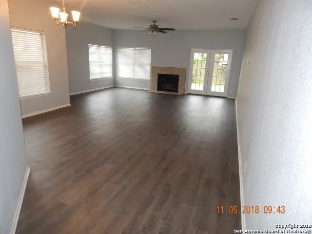 $1,675 | 9558 Autumn Shade, San Antonio, TX 78254