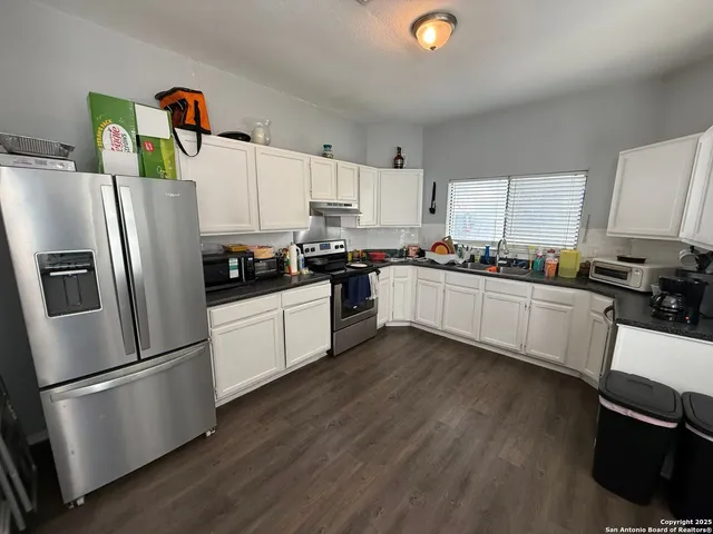 $1,675 | 9558 Autumn Shade, San Antonio, TX 78254