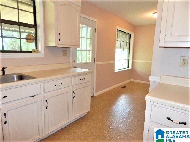 228 Dallas Loop Road Trafford, AL 35172 - Photo 5 of 29