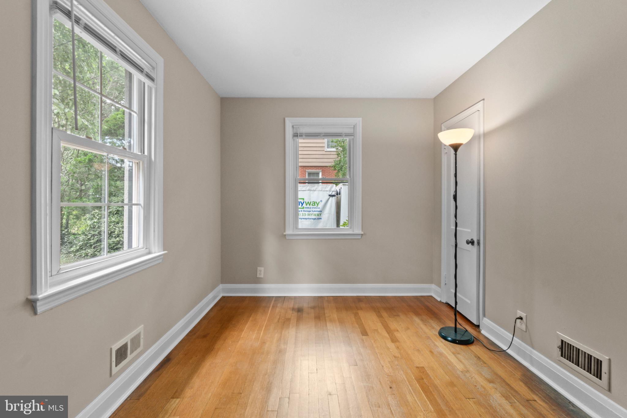 6504 Crestwood Road Baltimore, MD 21239 - Photo 17 of 34