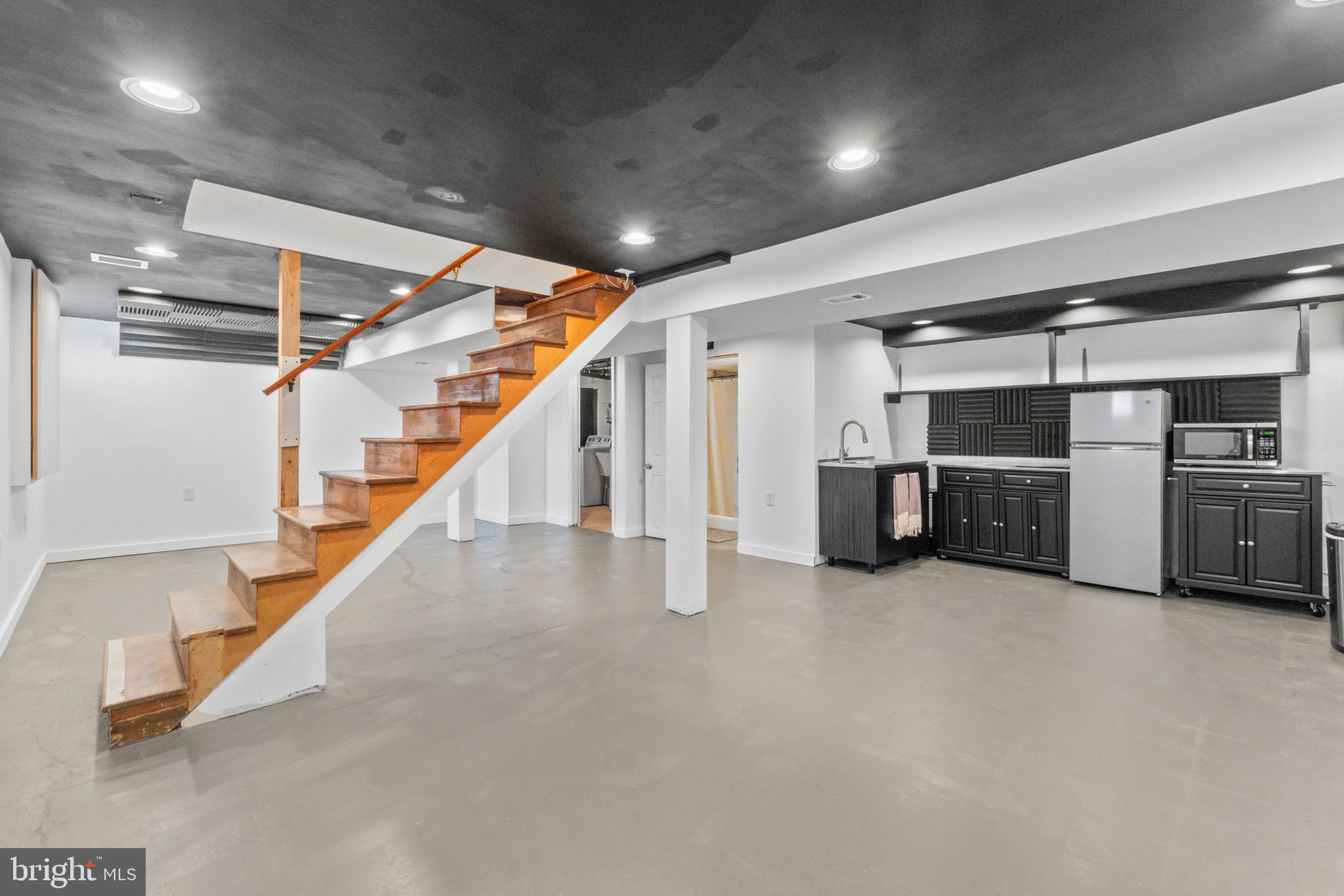 6504 Crestwood Road Baltimore, MD 21239 - Photo 25 of 34