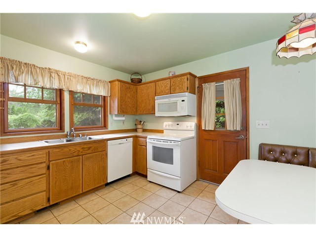 12407 Three Lakes Road Snohomish, WA 98290 - Photo 5 of 14