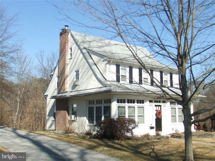 260 North Rolling Road Springfield, PA 19064 - Photo 2 of 23