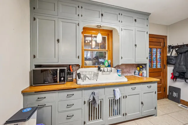 $330,000 | 229 North 2nd Street, New Richmond, WI 54017