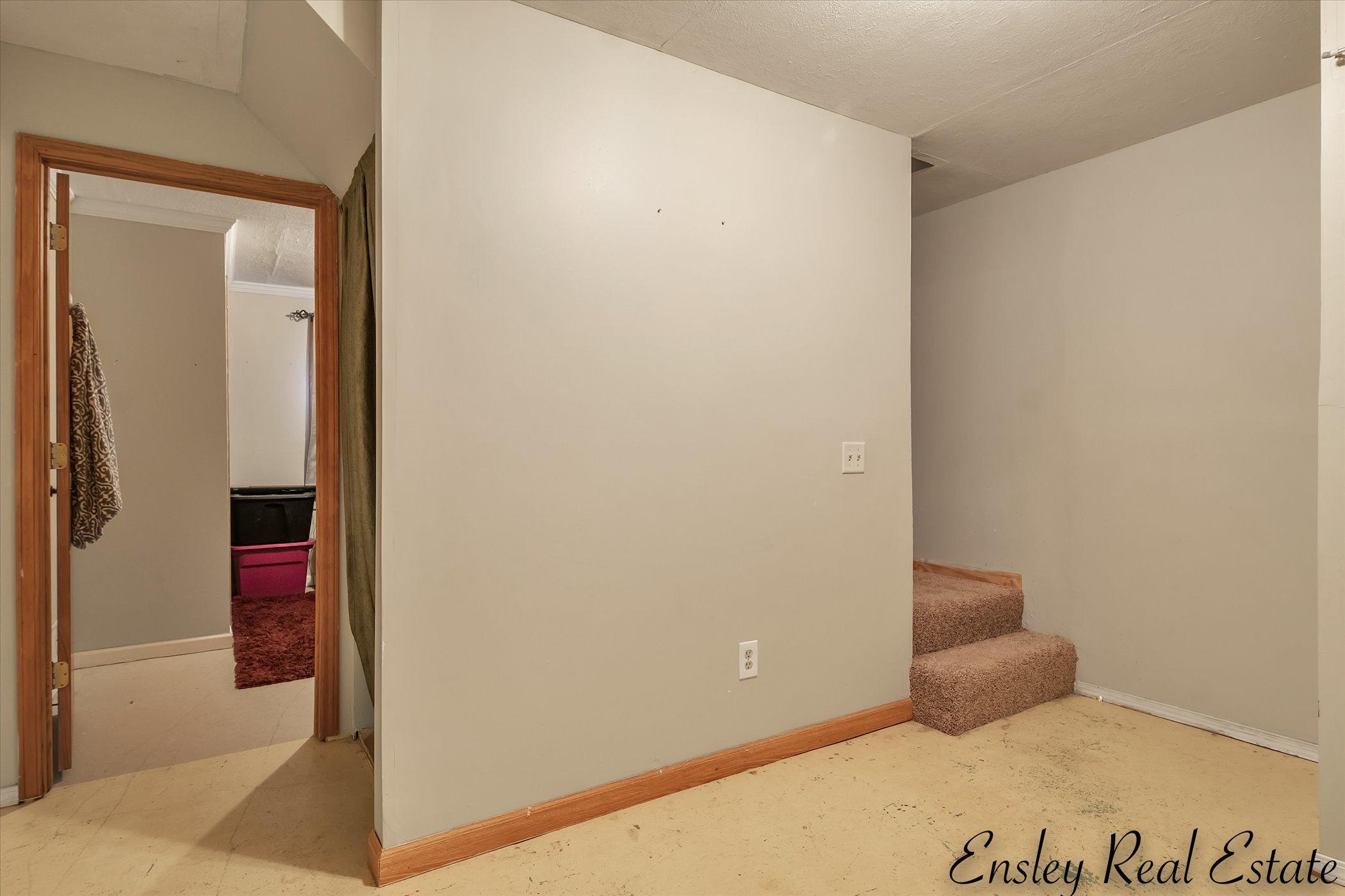 11766 Almy Road Lakeview, MI 48850 - Photo 27 of 46 27-11766 Almy Rd-Windowstill Real Estate