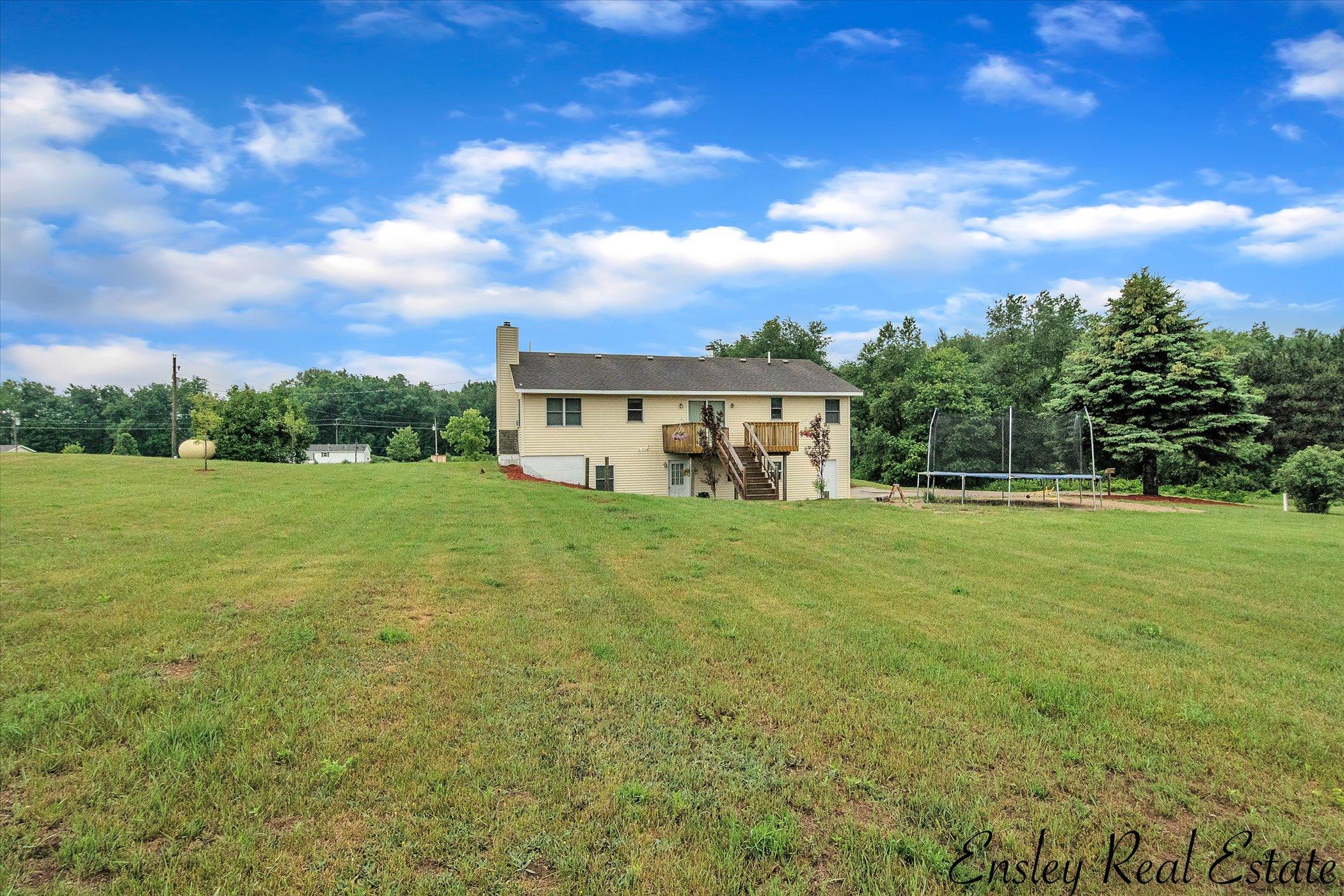 11766 Almy Road Lakeview, MI 48850 - Photo 41 of 46 41-11766 Almy Rd-Windowstill Real Estate