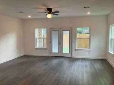 $2,400 | 5614 Hollow Pines Drive, Houston, TX 77049