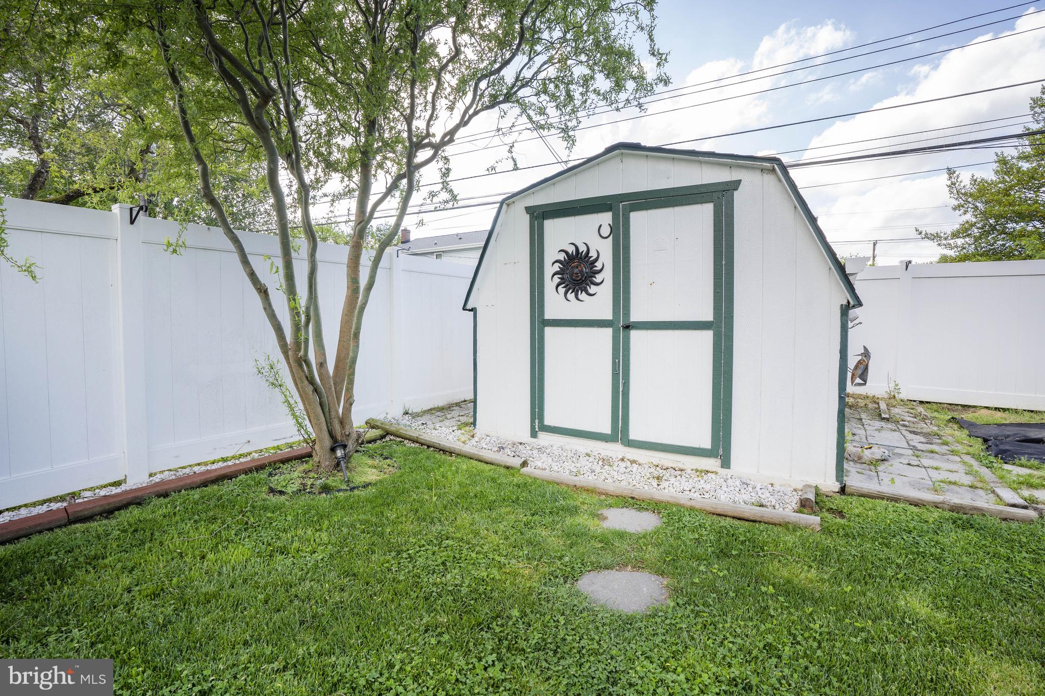 706 Lehigh Road Newark, DE 19711 - Photo 28 of 34 Outside shed included with sale
