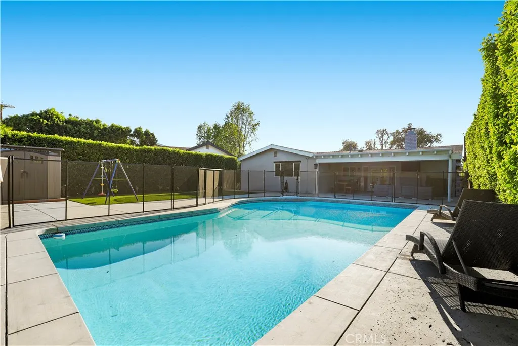 8746 Ruffner Avenue Northridge, CA 91343 - Photo 33 of 40