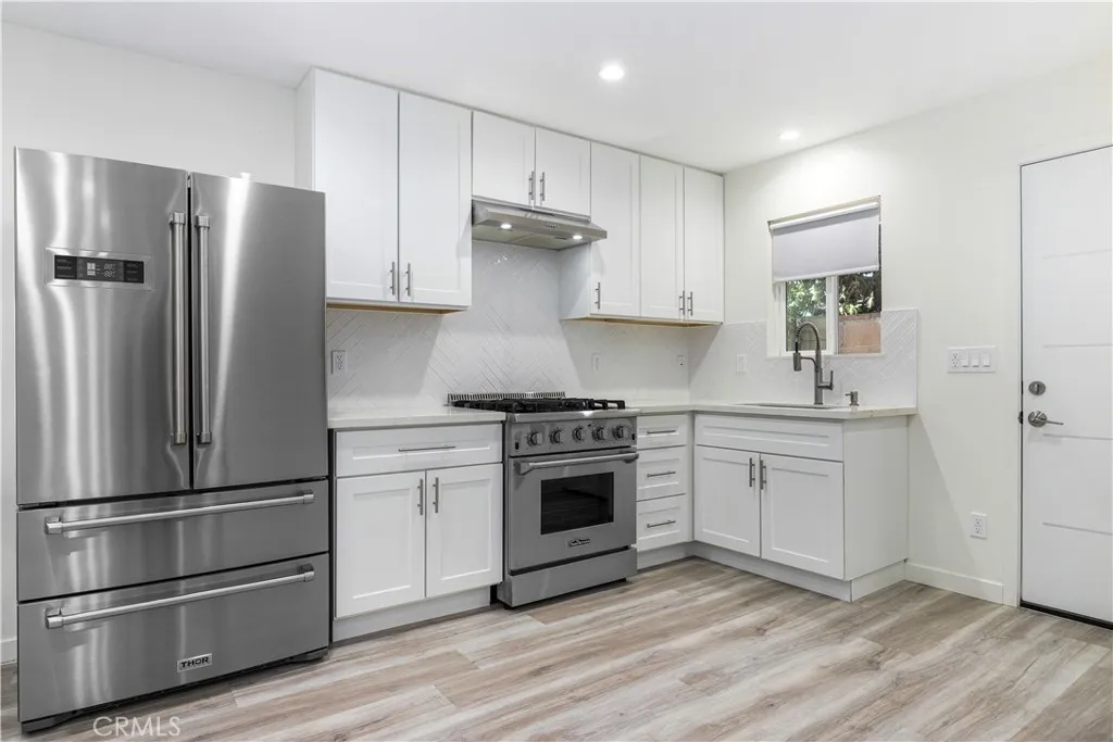 8746 Ruffner Avenue Northridge, CA 91343 - Photo 35 of 40