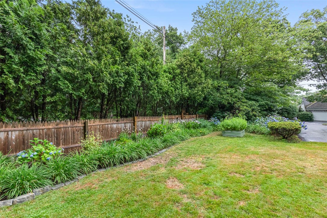 20 Terrace Drive Barrington, RI 02806 - Photo 40 of 47
