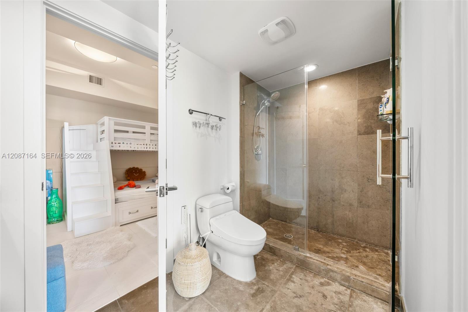 450 Alton Road, Unit 2105 Miami Beach, FL 33139 - Photo 43 of 69 Gallery Image 43