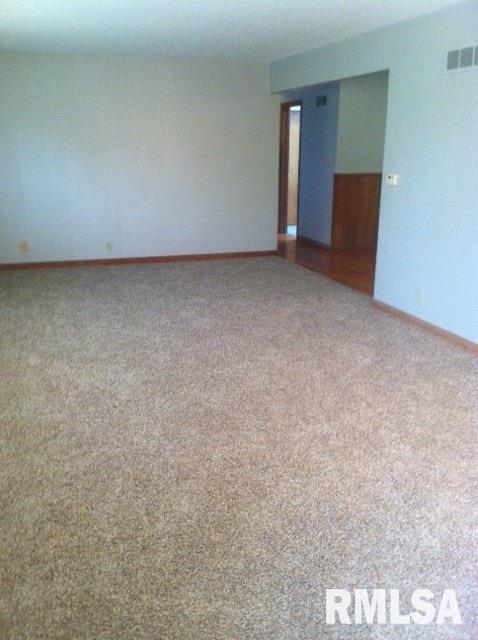 1719 West Adams Road Macomb, IL 61455 - Photo 18 of 20 Gallery Image 18