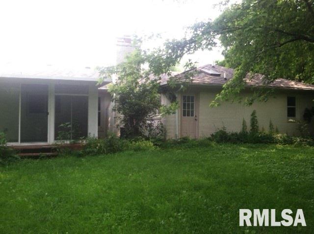 1719 West Adams Road Macomb, IL 61455 - Photo 5 of 20 Gallery Image 5