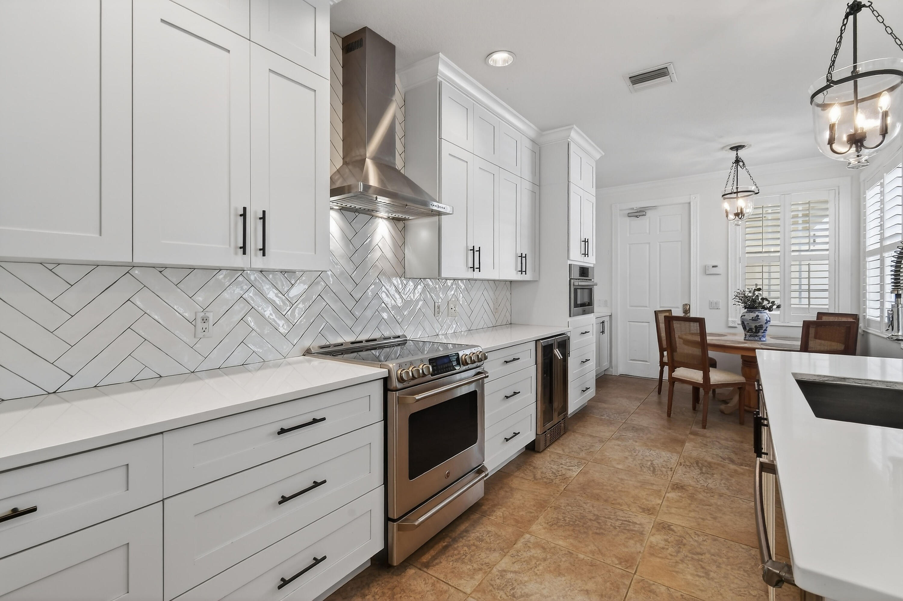 211 Sugar Apple Way Jupiter, FL 33458 - Photo 28 of 53 211SugarAppleWay(29)