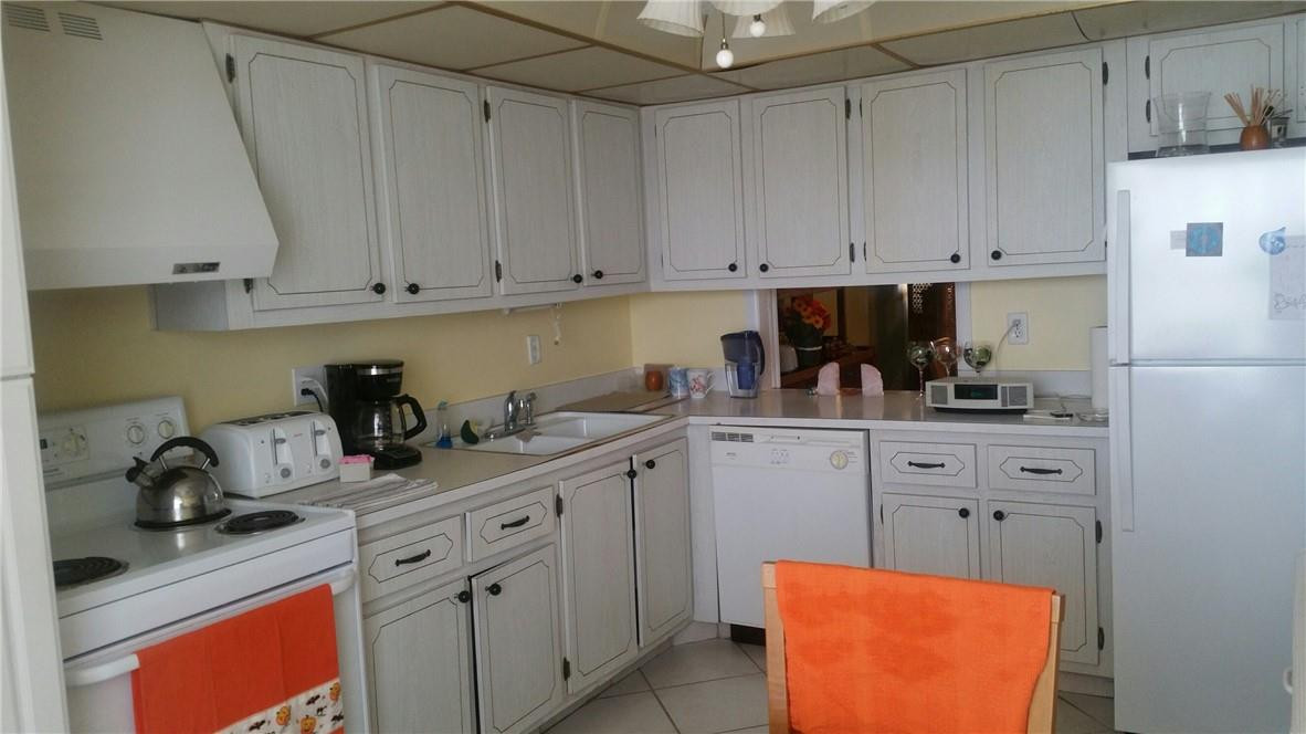 1629 Riverview Road, Unit 420 Deerfield Beach, FL 33441 - Photo 3 of 23 Photo 3