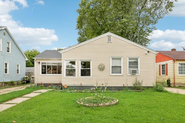 $190,000 | 5043 North 19th Street, Milwaukee, WI 53209