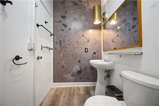 $185,000 | 20 Marietta Street Northwest, Unit 3G, Atlanta, GA 30303