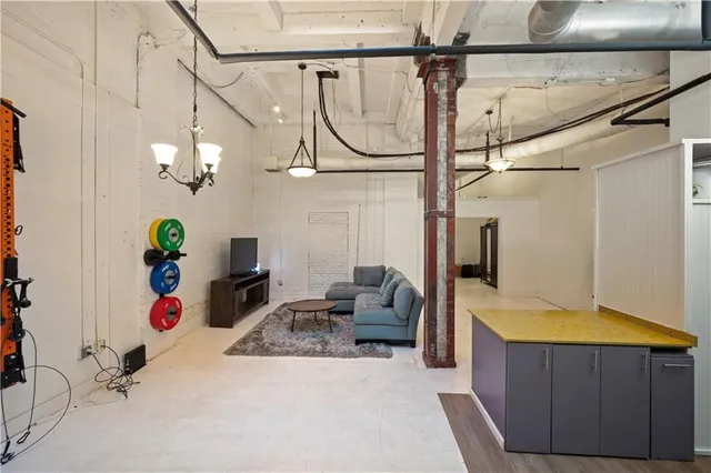 $185,000 | 20 Marietta Street Northwest, Unit 3G, Atlanta, GA 30303