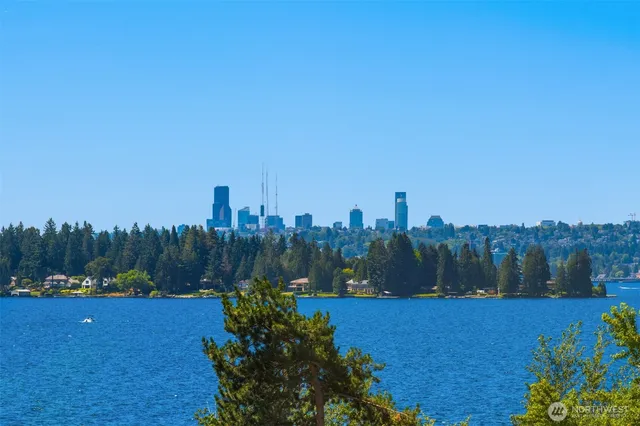 $2,899,500 | 10132 Northeast 59th Street, Unit C, Kirkland, WA 98033