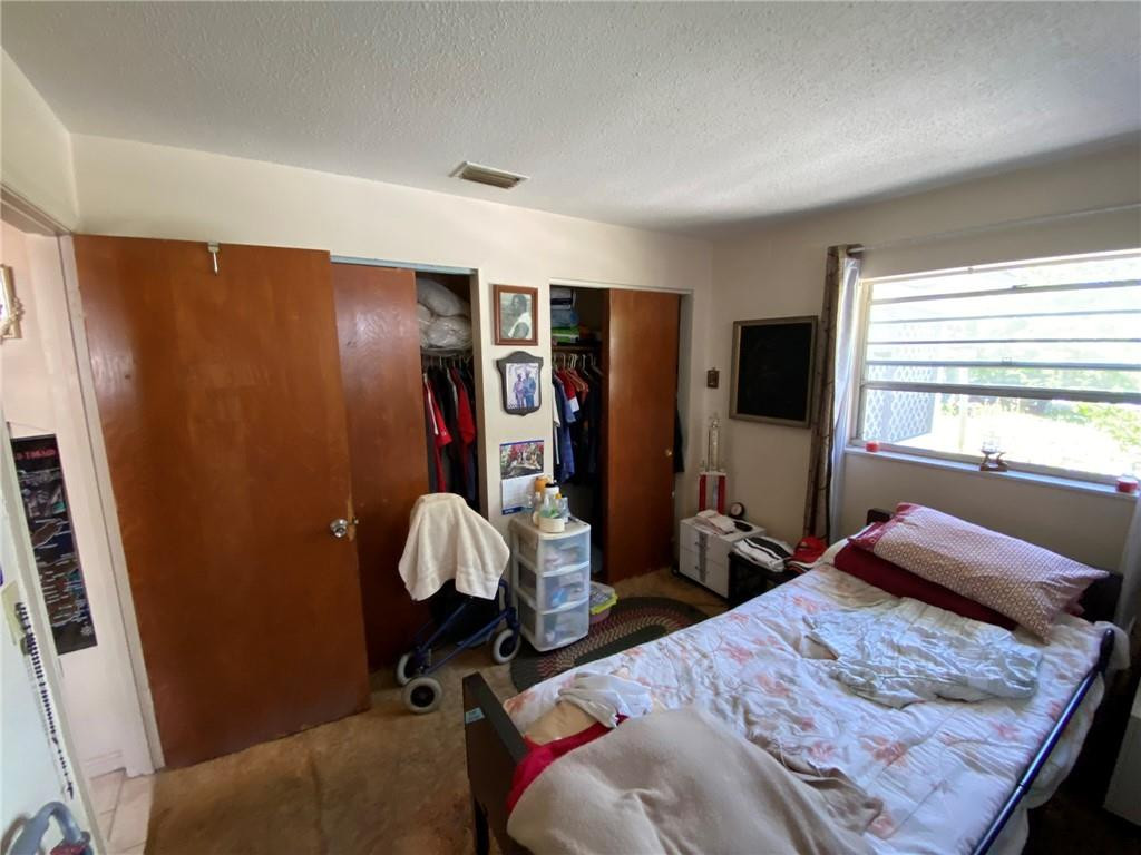 661 Silver Beach Road Riviera Beach, FL 33403 - Photo 15 of 19 Photo 15