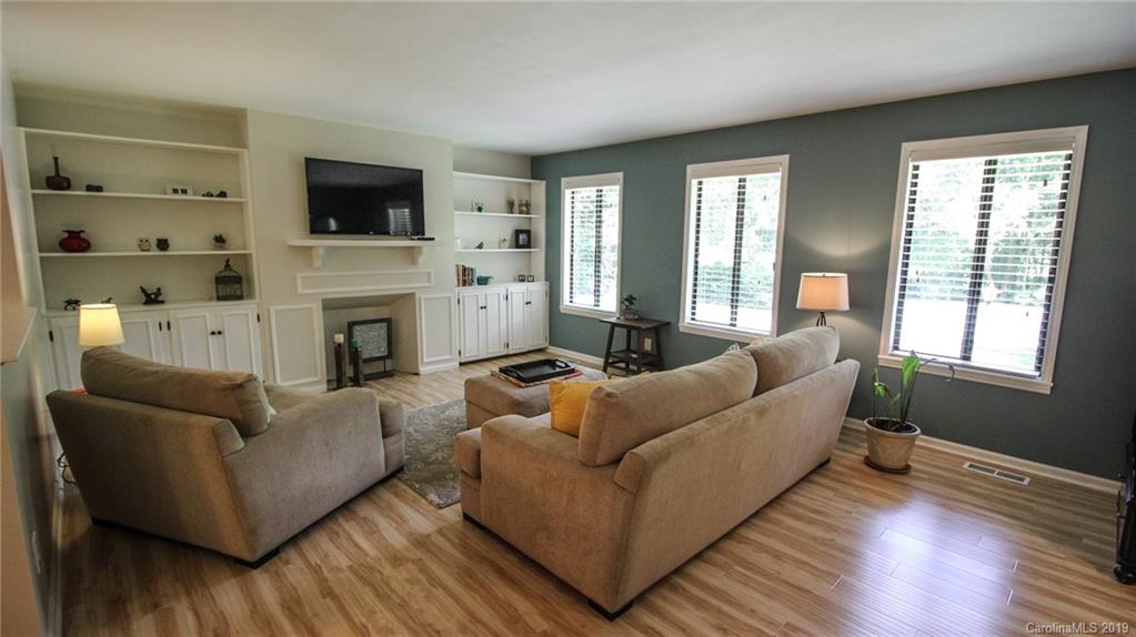 56 Westfield Road Fletcher, NC 28732 - Photo 11 of 37