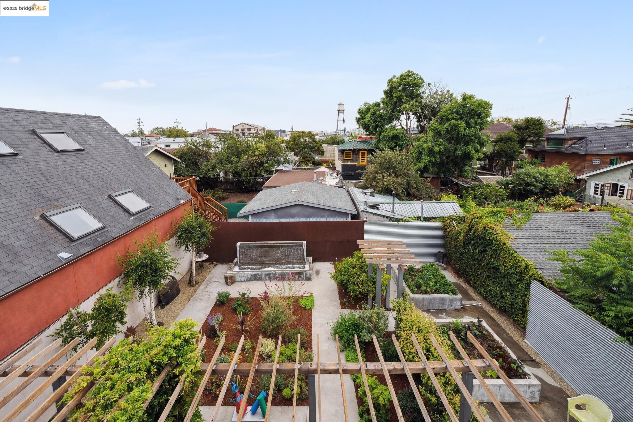 1010 Grayson Street Berkeley, CA 94710 - Photo 27 of 35 an aerial view of multiple houses with yard
