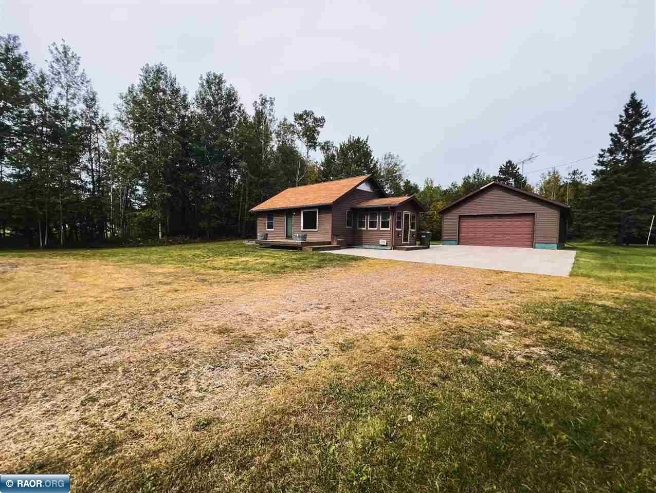 11907 Town Line Road Hibbing, MN 55746 - Photo 2 of 17