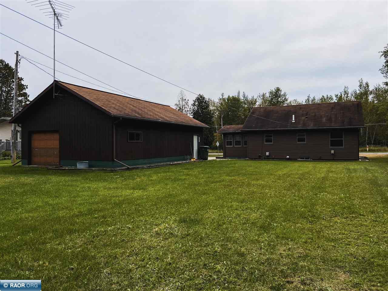 11907 Town Line Road Hibbing, MN 55746 - Photo 7 of 17