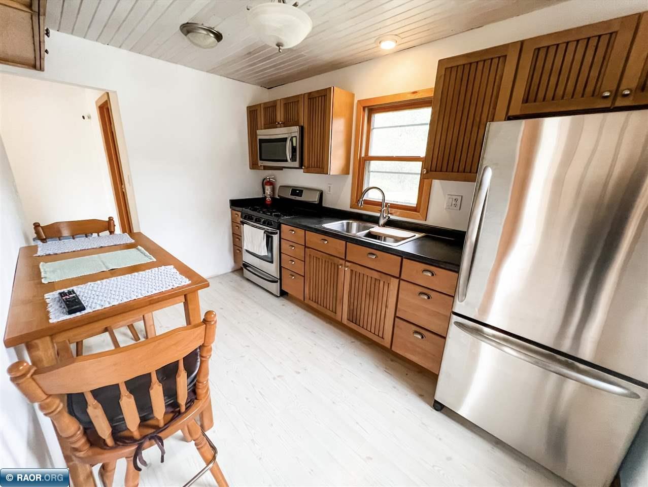 11907 Town Line Road Hibbing, MN 55746 - Photo 8 of 17