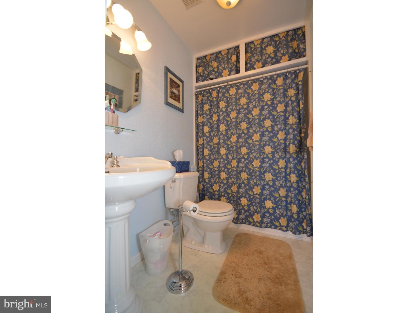 3290 Reeve Drive East Bethlehem, PA 18020 - Photo 13 of 25 Gallery Image 13