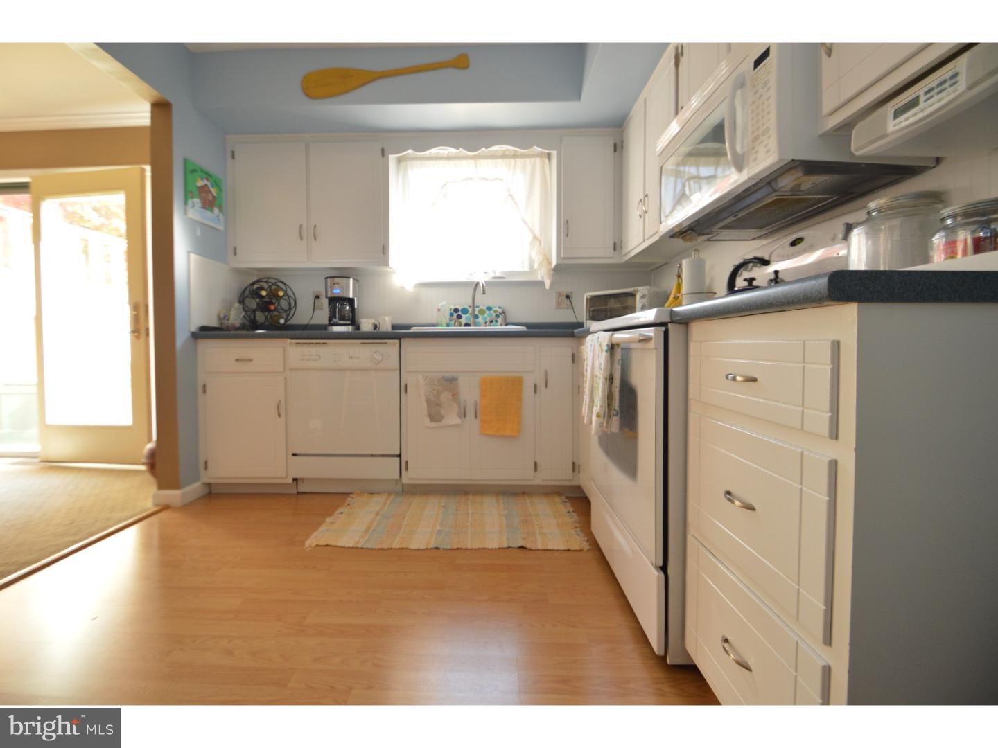 3290 Reeve Drive East Bethlehem, PA 18020 - Photo 8 of 25 Gallery Image 8