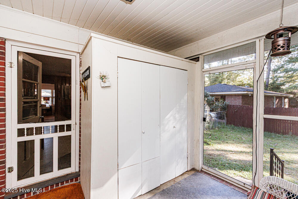 2813 Amherst Road Rocky Mount, NC 27804 - Photo 4 of 29 0009-IMG_9657