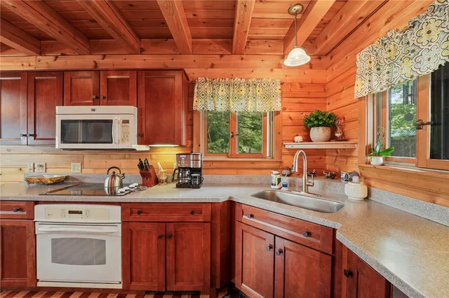 $990,000 | 474 Thorpe Road, Sidney, NY 13838