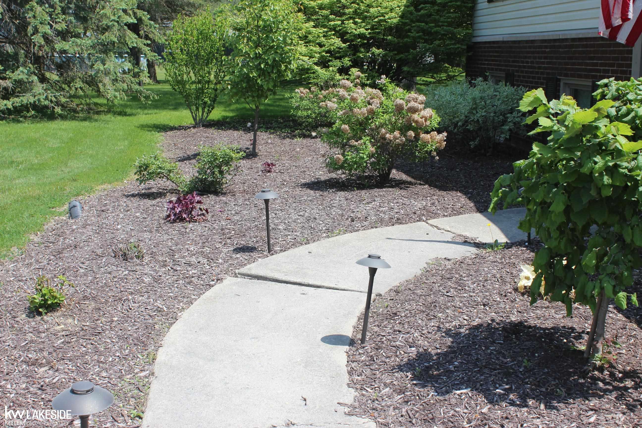 10111 Pound Road Columbus, MI 48063 - Photo 3 of 30 50111080-2.JPG