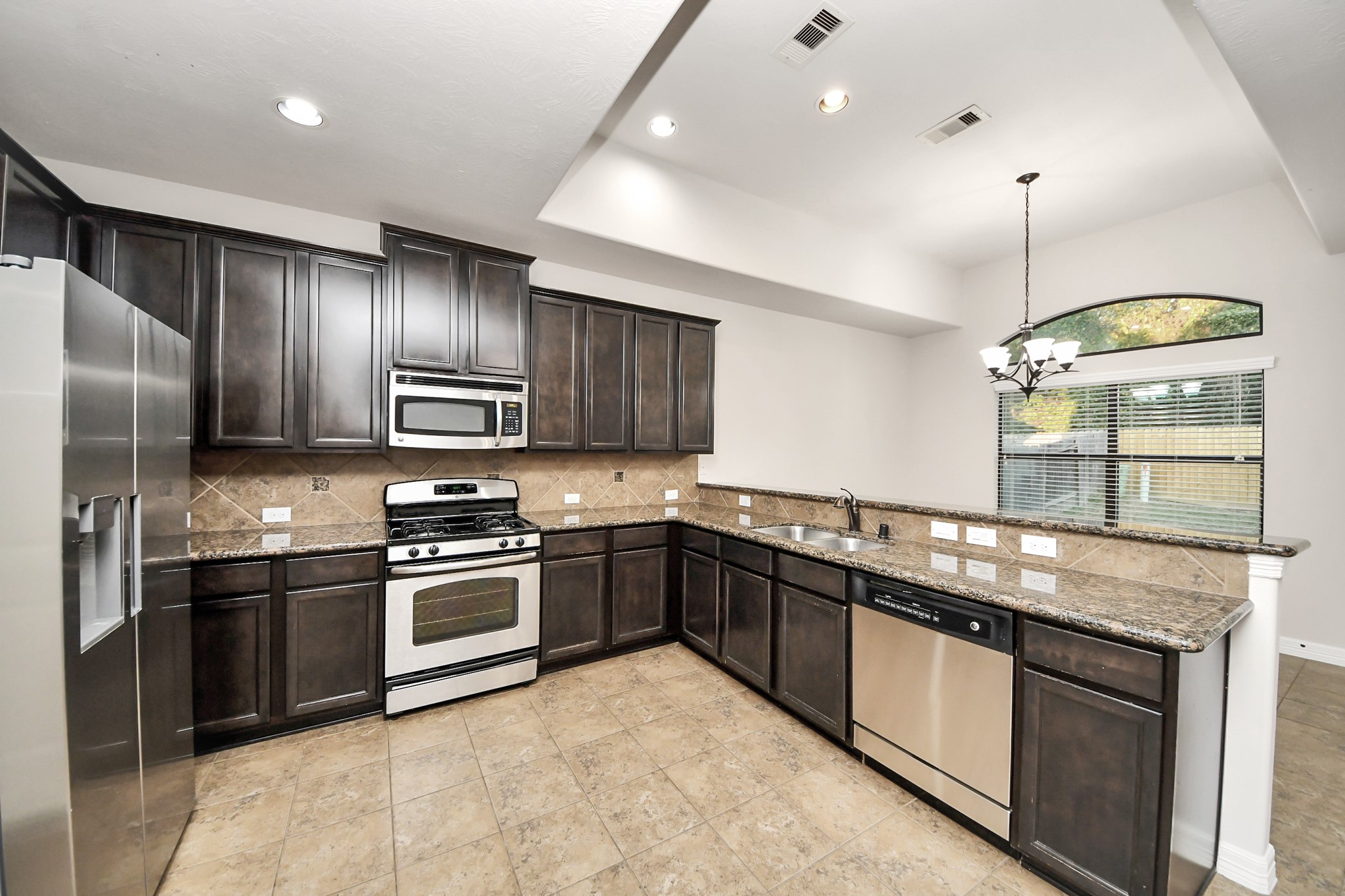 25122 Alina Lane Spring, TX 77386 - Photo 10 of 31