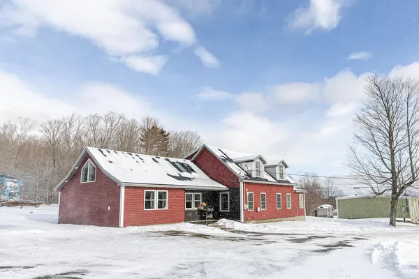 $898,900 | 66-67 Bailey Hill Road, Cambridge, ME 04923