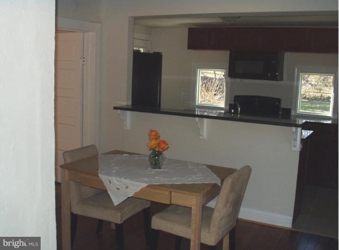 506 Pafel Road Annapolis, MD 21401 - Photo 3 of 16 Dining Room